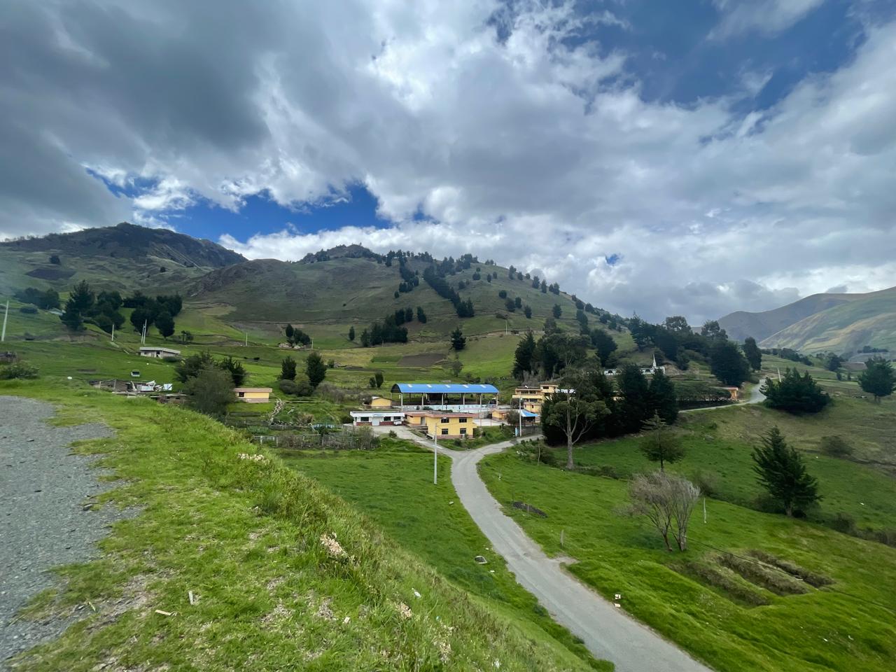 Vista de los proyectos comunitarios de Kasaychi